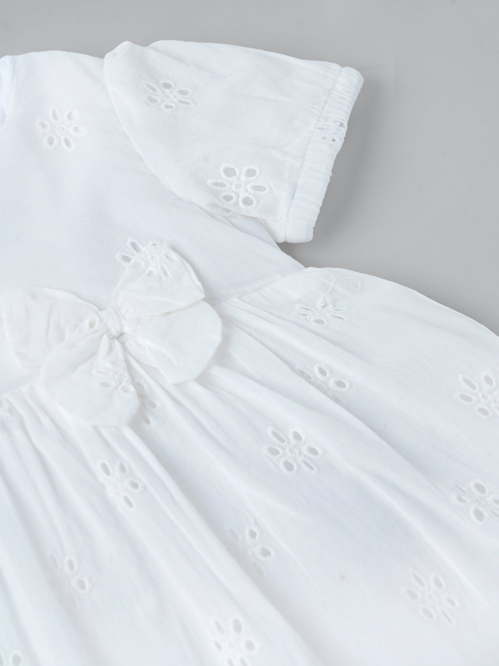 Popees Baby Girls Short Sleeve Cotton Dress with Bow| White| 3-36 Months