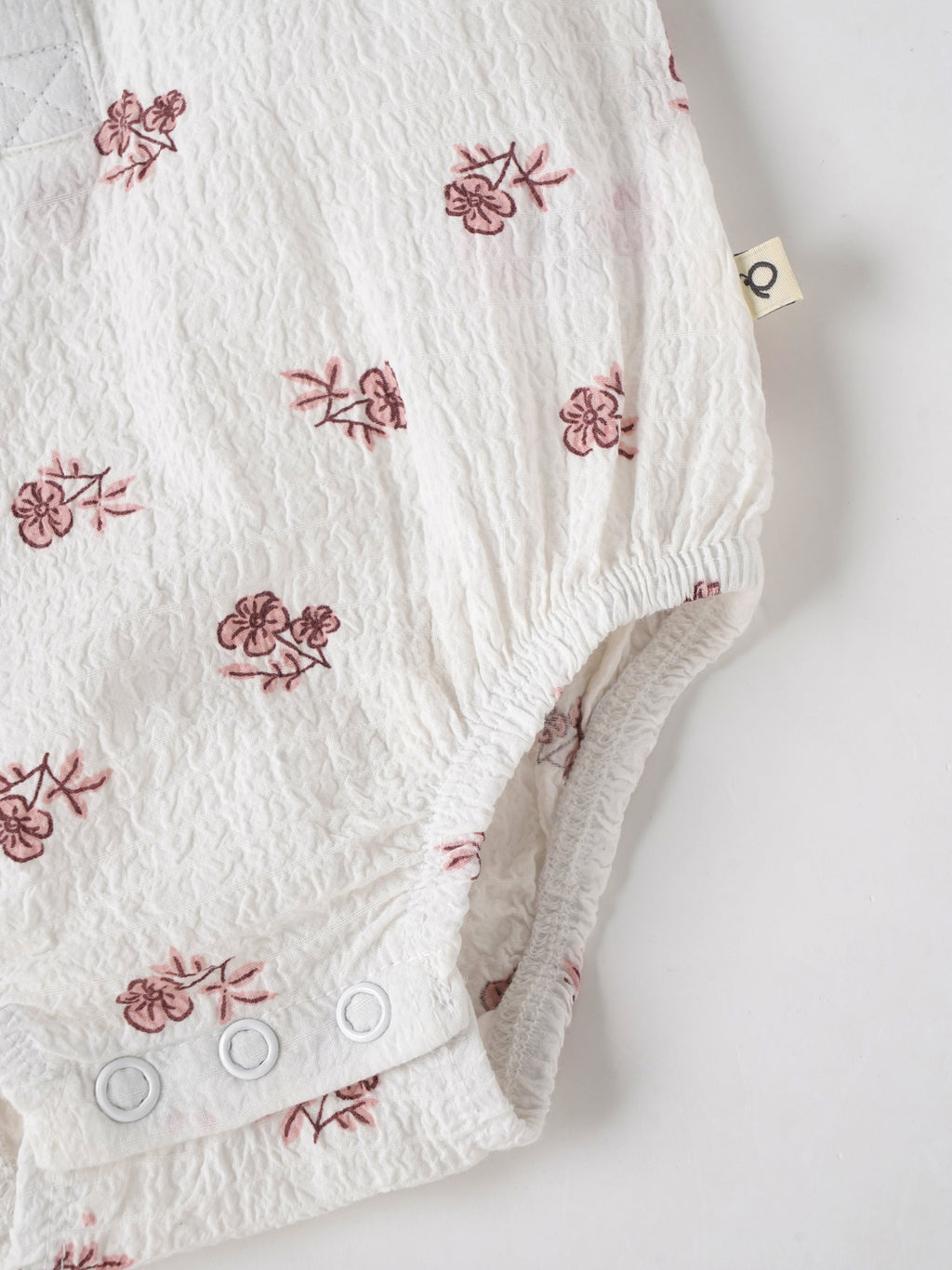 Popees Baby Cotton Muslin Sleeveless Bodysuit |Soft Floral Onesie with Snap Closure (Newborn–9 Months)