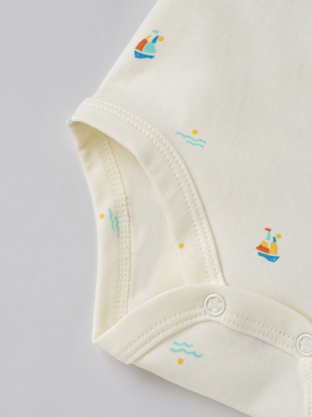 Popees Baby Boys Full Sleeve Cotton Bodysuit| Off-White| 3-36 Months