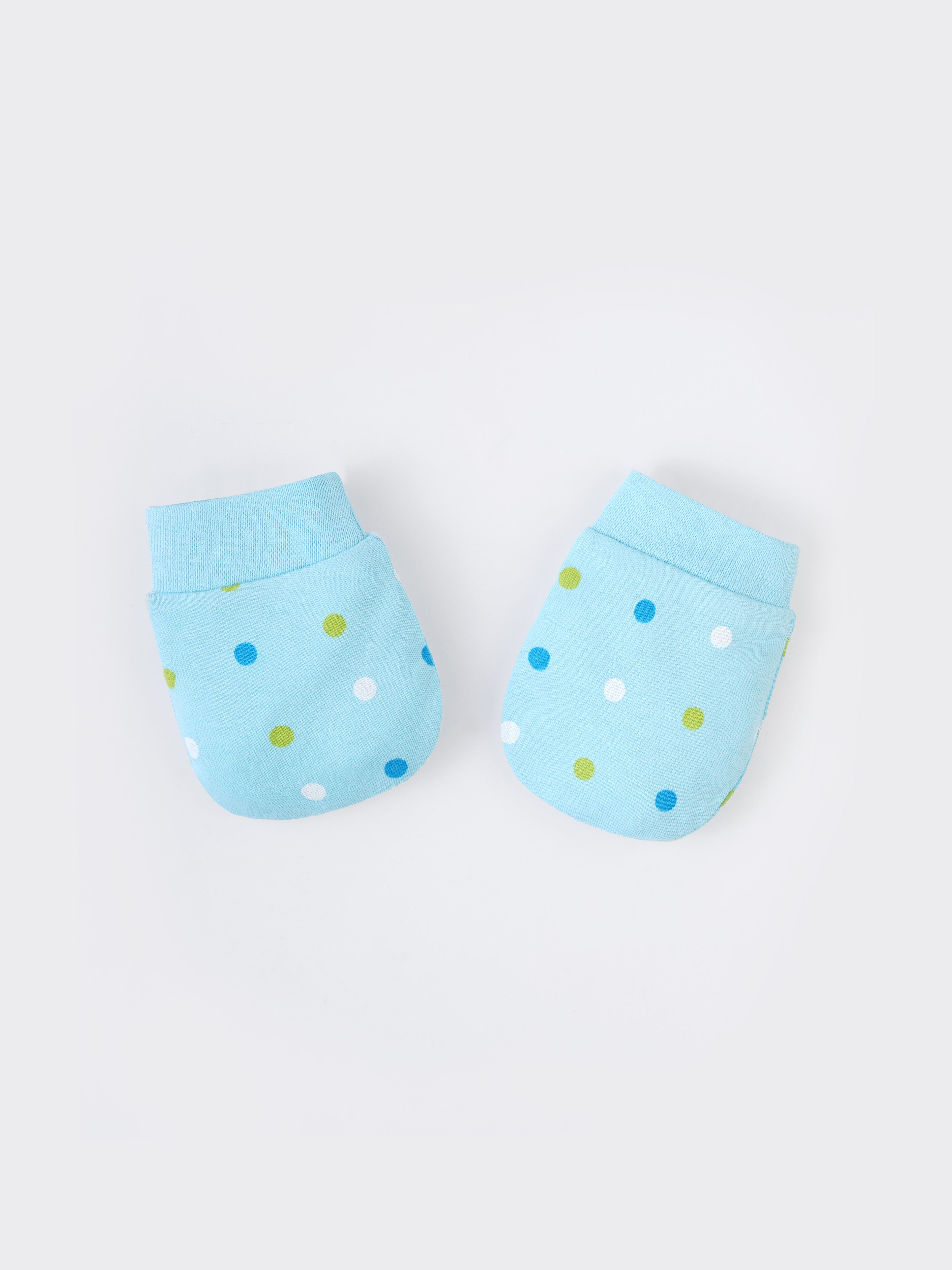 Popees 6 Piece Baby Essential Clothing Gift Set (1-6 Months) for Boys (color may vary depends on availability)